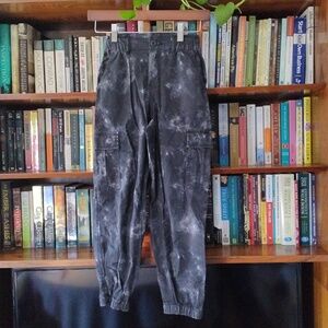 Black Camo Cotton Joggers Boys L 10-12